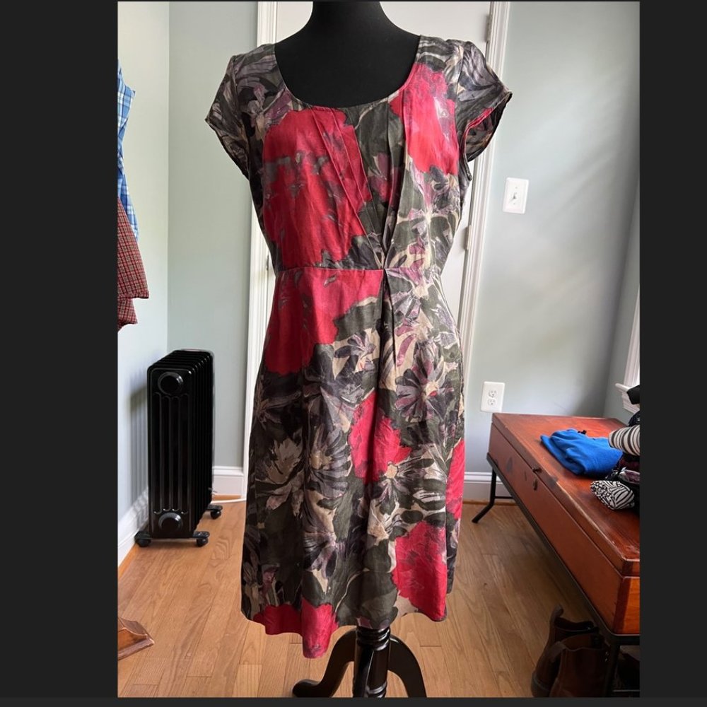 Mad Men Collection - Banana Republic Dress - Size 12